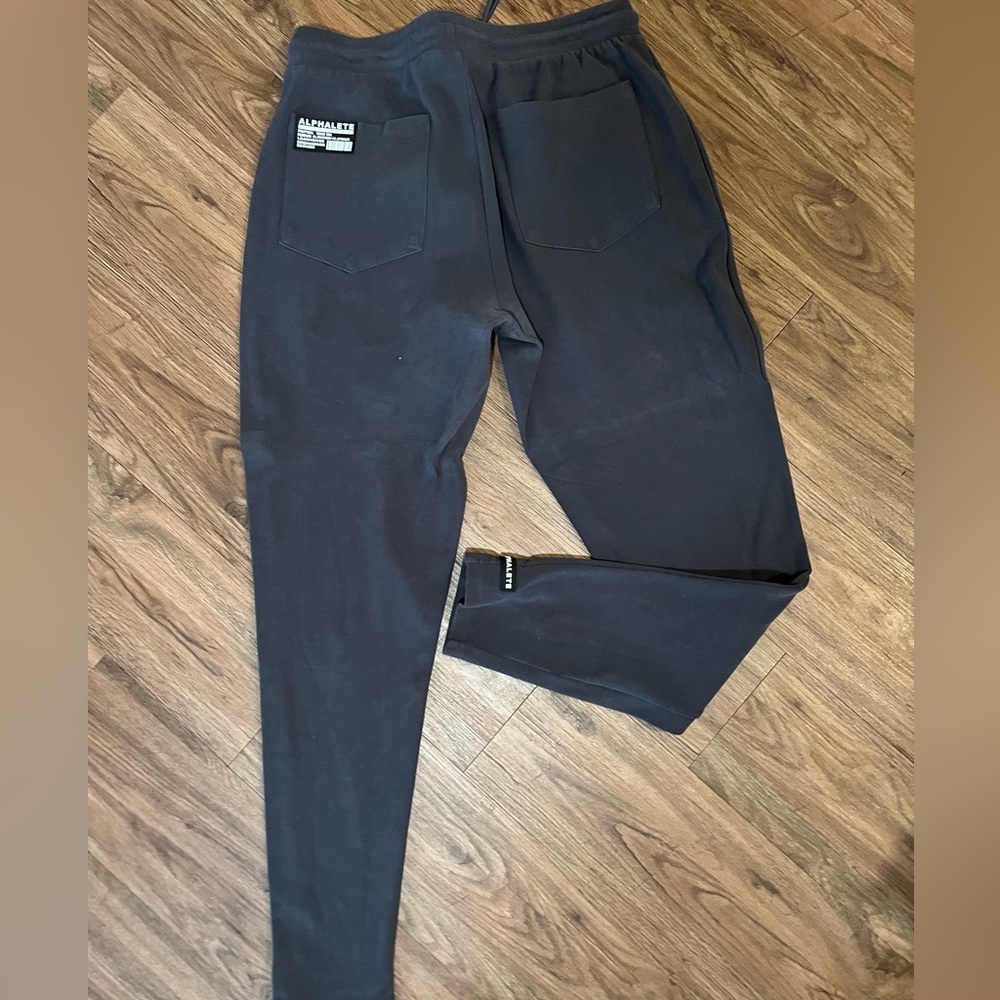 Alphalete Sz large joggers brand new